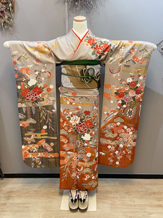 ベージュ 花重 四季草花