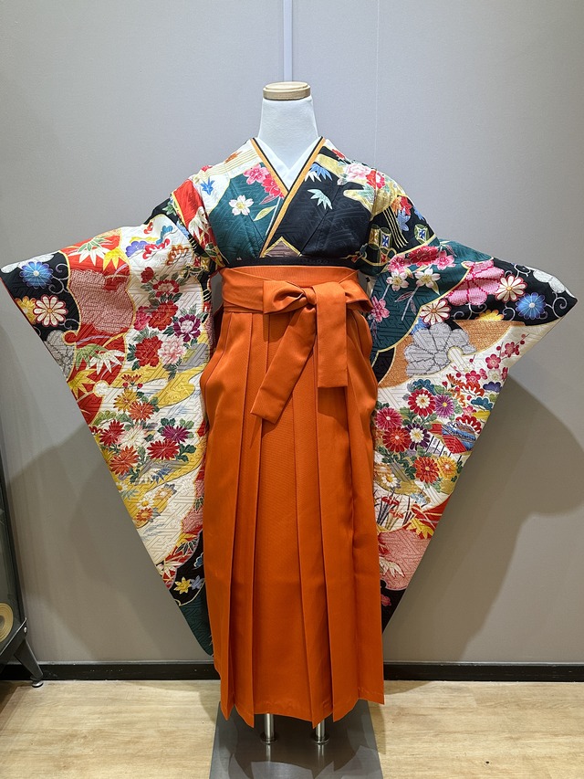 緑/菊と金駒刺繍